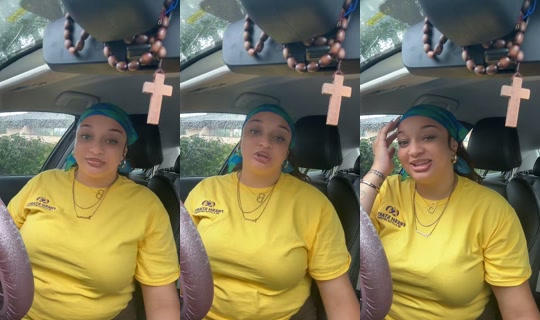 badgalbibiiii's Live Session — Aug 5, 2026, 1:06 PM