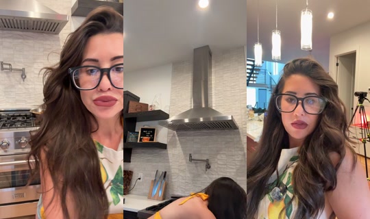 bakingwithjess2's Live Session — Aug 4, 2026, 12:17 AM