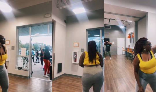 beautifulblackunicorn79's Live Session — Oct 12, 2026, 11:10 PM