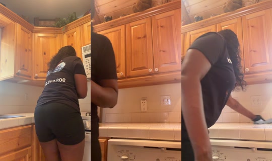 bedazzlinclean's Live Session — Jul 28, 2026, 7:55 PM