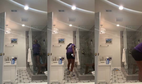 bedazzlinclean's Live Session — Aug 3, 2026, 9:43 PM