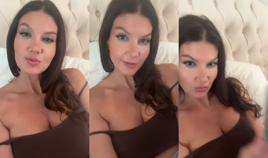 bella.del.reyy's Live Session — Jul 30, 2026, 8:32 PM