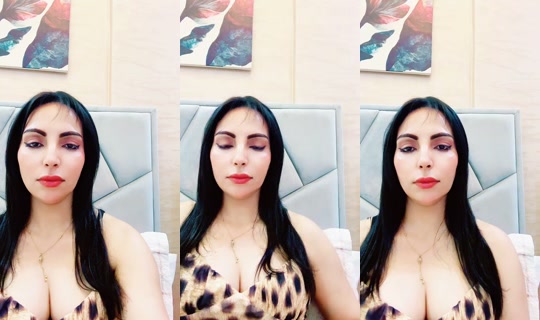 bella02468_0's Live Session — Jul 25, 2026, 2:56 AM