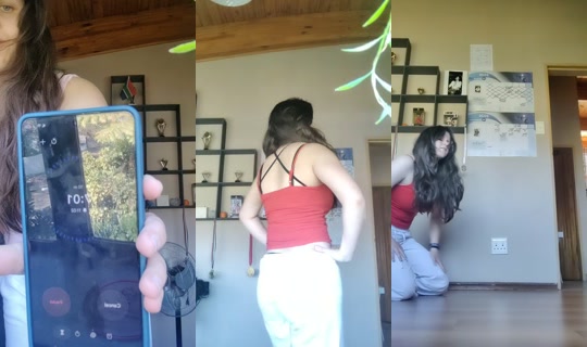 bellaandmiekie's Live Session — Aug 22, 2026, 8:55 AM