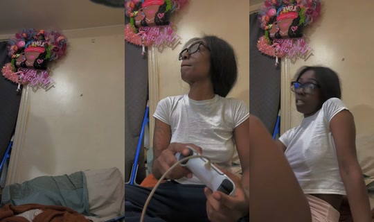 blackk.bonnie3's Live Session — Oct 19, 2026, 11:19 PM
