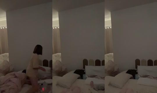 bonniechuuu's Live Session — Sep 18, 2026, 7:23 PM