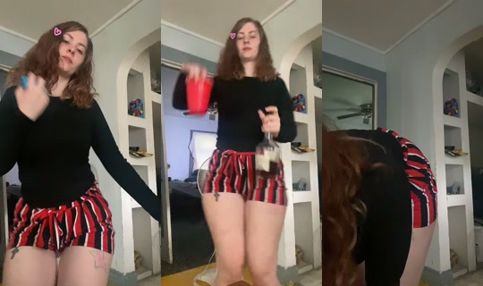 brittbratt1011's Live Session — Jul 22, 2026, 12:17 AM