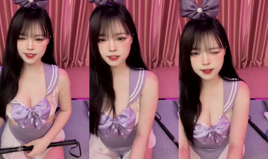 camila100444's Live Session — Aug 8, 2026, 9:54 AM