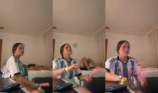 carlota__ol's Live Session — Jul 15, 2026, 8:14 PM