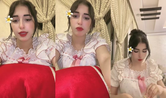 chaouinouhaila's Live Session — Oct 21, 2026, 10:14 PM