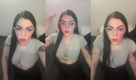 chaparrocatica's Live Session — Oct 19, 2026, 12:09 AM