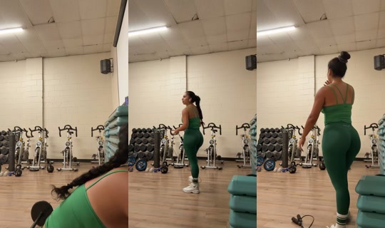 chavellasexy's Live Session — Sep 6, 2026, 8:35 PM