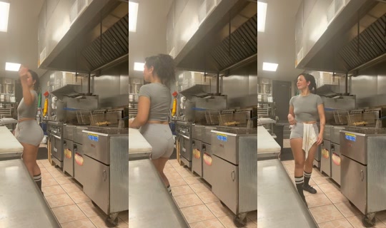 chefchloecheyenne's Live Session — Jul 17, 2026, 9:41 PM