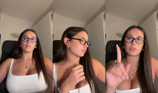 chloecarnevaletti's Live Session — Jul 25, 2026, 7:54 PM