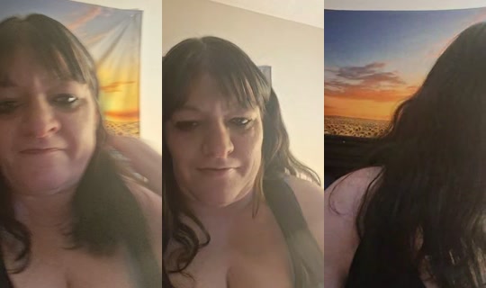 chrissylink77's Live Session — Aug 21, 2026, 12:29 AM