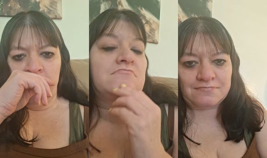 chrissylink77's Live Session — Aug 22, 2026, 6:14 PM