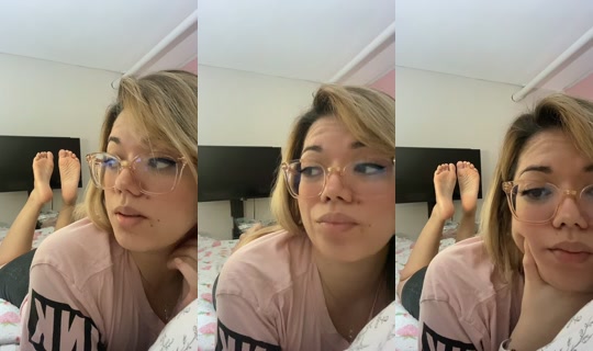 chrissyxbearx33's Live Session — Jul 24, 2026, 6:13 PM
