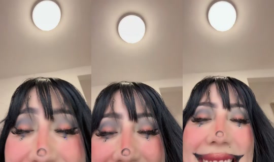 cin.favorite's Live Session — Oct 18, 2026, 8:53 AM