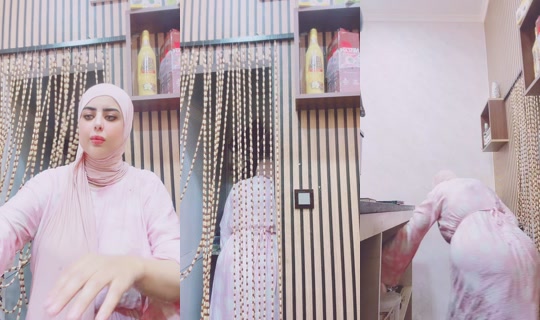 coffee.ameera's Live Session — Aug 27, 2026, 10:20 PM