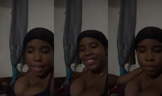 crismely_02's Live Session — Sep 7, 2026, 3:23 AM