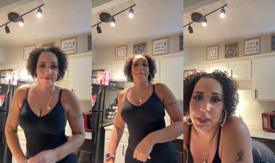 cristielove78's Live Session — Aug 2, 2026, 1:49 AM