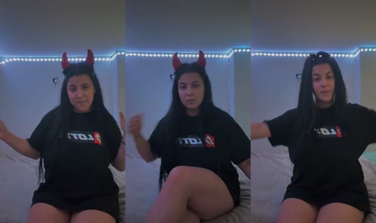 crystina693's Live Session — Jul 25, 2026, 3:03 PM