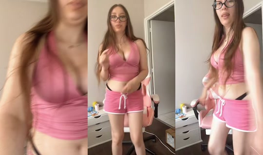 danielle.prifessor's Live Session — Aug 24, 2026, 12:41 PM