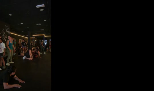 dina_gonzalezzzz's Live Session — Aug 27, 2026, 5:52 PM