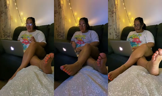 divinelystef's Live Session — Aug 26, 2026, 2:07 AM