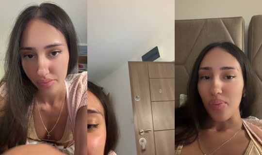 dolloress19's Live Session — Jul 29, 2026, 7:15 PM