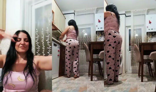 eelif14468's Live Session — Oct 18, 2026, 7:52 PM