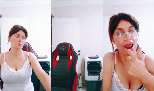 elabasabela.777's Live Session — Aug 3, 2026, 11:51 AM