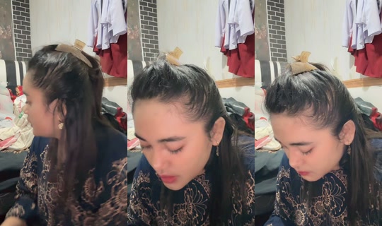 elisherlina_94's Live Session — Oct 19, 2026, 9:48 PM