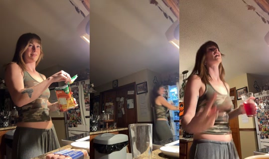 elizabitch9's Live Session — Sep 30, 2026, 10:54 PM