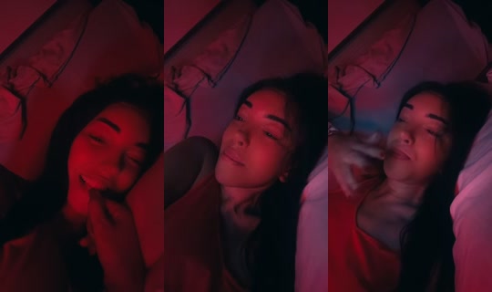 ellie_hanim's Live Session — Oct 12, 2026, 12:25 AM