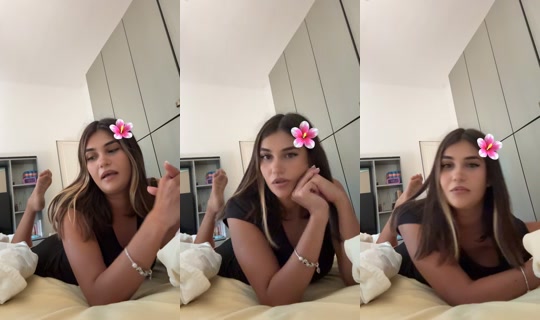 elly_elly_99's Live Session — Jul 27, 2026, 6:56 AM