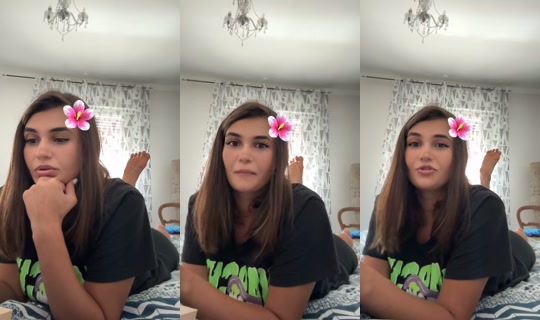 ellyna9979's Live Session — Jul 30, 2026, 11:52 AM
