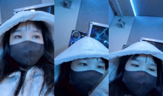 em_iu_2002's Live Session — Jul 23, 2026, 12:45 PM