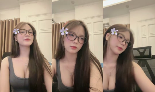 embechiiu_'s Live Session — Oct 19, 2026, 3:27 PM