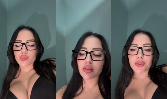 esmersekersl's Live Session — Oct 19, 2026, 11:43 AM