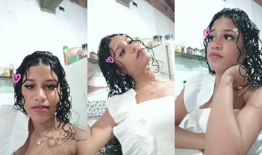estherrslz_'s Live Session — Jul 31, 2026, 1:22 AM