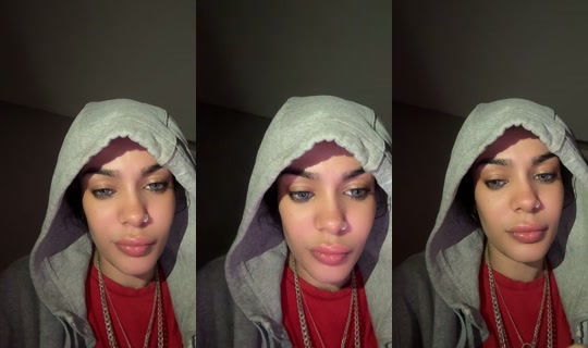 f.sarahbee444's Live Session — Oct 12, 2026, 12:26 AM