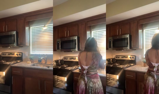 farahlove111's Live Session — Sep 6, 2026, 8:15 PM