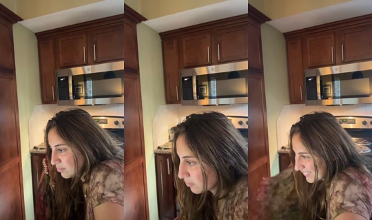 farahlove111's Live Session — Sep 6, 2026, 9:51 PM