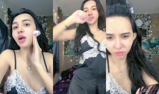 feloveislove's Live Session — Sep 22, 2026, 3:35 AM