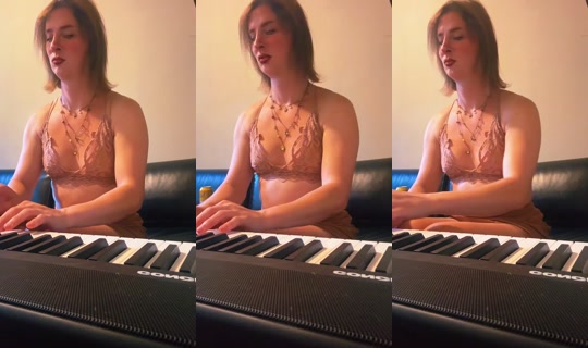 feral_forest_nymph's Live Session — Jul 16, 2026, 2:35 AM