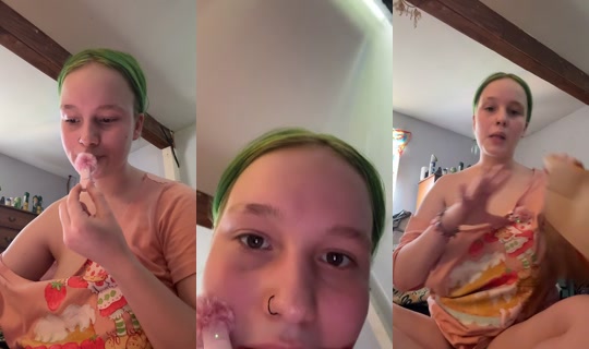 fien4livi222's Live Session — Aug 10, 2026, 5:49 PM