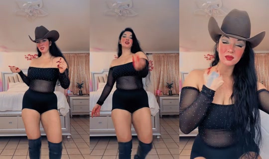 flordedurango's Live Session — Sep 28, 2026, 7:43 AM