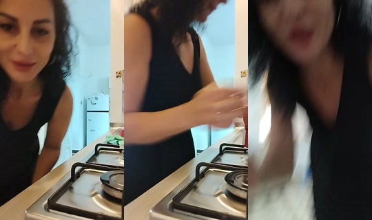 flory.flory292's Live Session — Sep 18, 2026, 7:02 AM