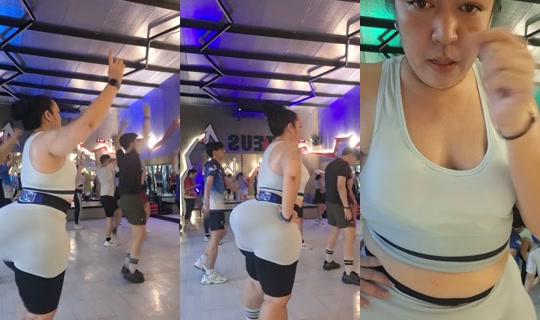fon_plus_size_thailand's Live Session — Oct 2, 2026, 12:26 PM